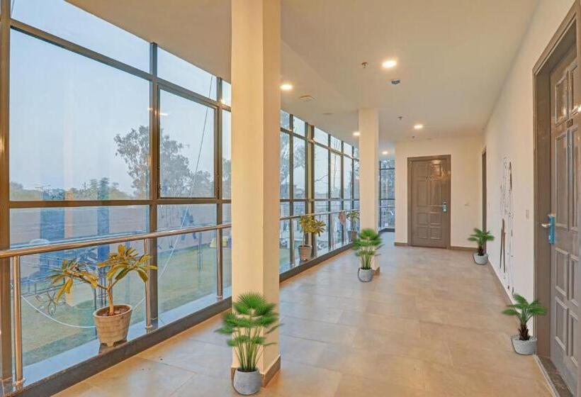 Hotelli Townhouse 1166 Bsa Townhouse