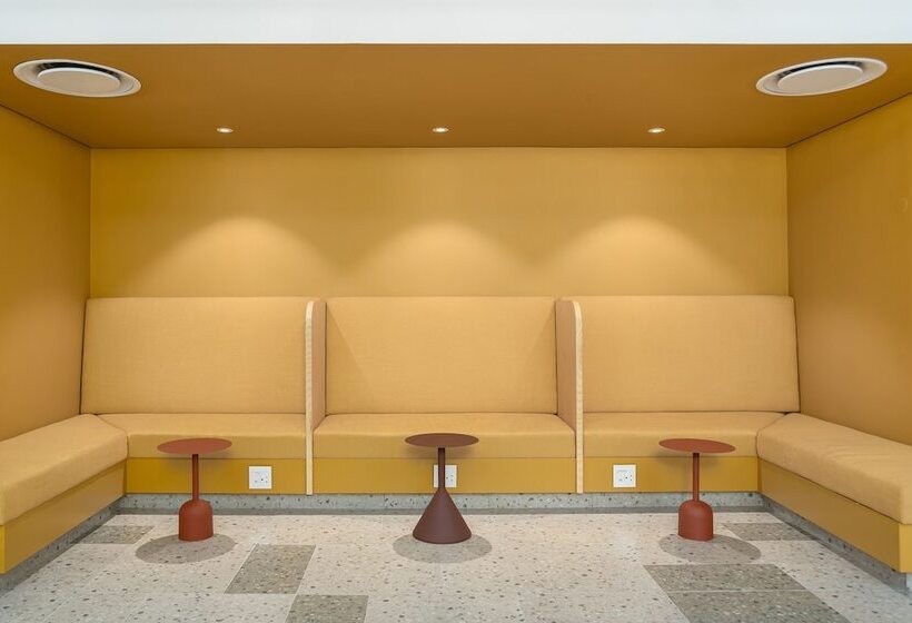 Neighbourgood East City