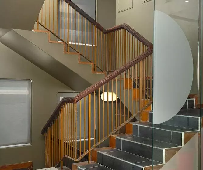 Neighbourgood East City