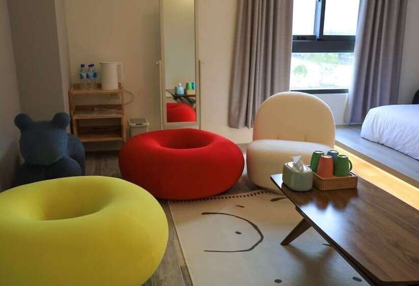 鴝花甜點民宿 Quhua Sweety B&b