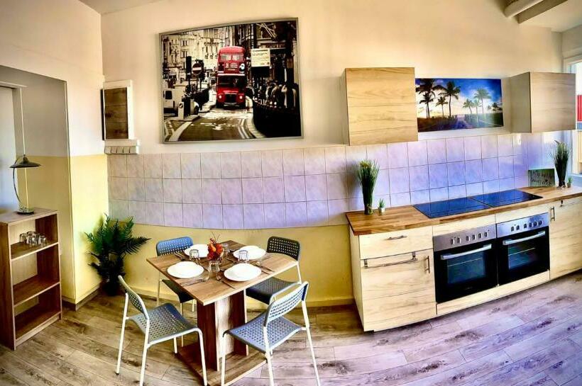 Общежитие Jacobs Inn Monteurunterkunft