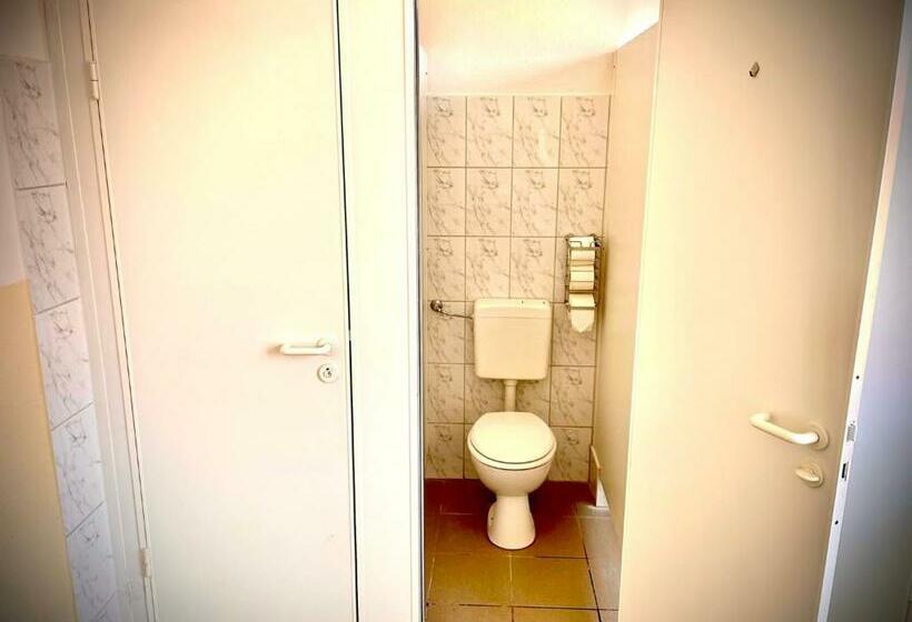 Общежитие Jacobs Inn Monteurunterkunft