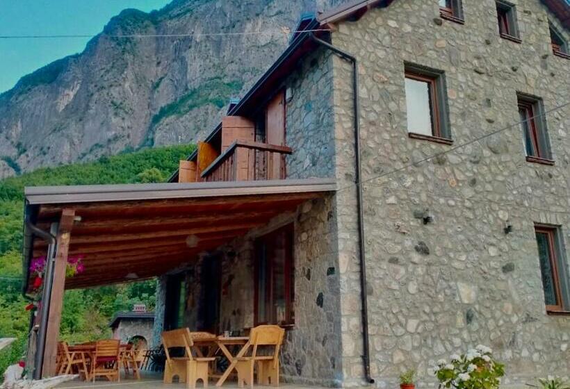 Hotel Guest House Aprripe Guri