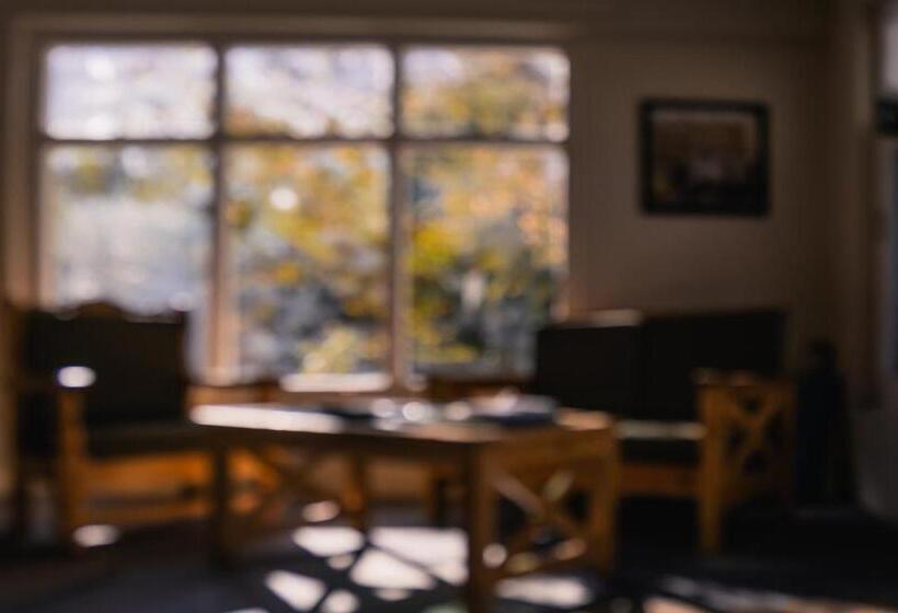 هتل Silk Route Lodge