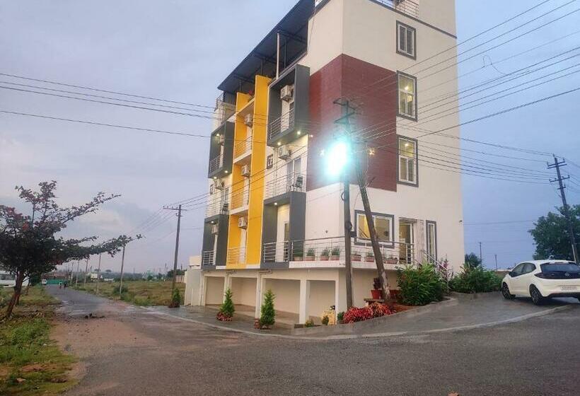 Mitra Hotels & Retreat