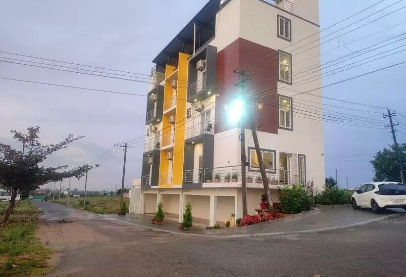 Mitra Hotels & Retreat