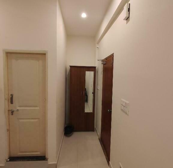 Mitra Hotels & Retreat