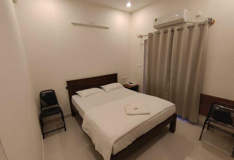 Mitra Hotels & Retreat