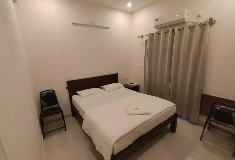 Mitra Hotels & Retreat