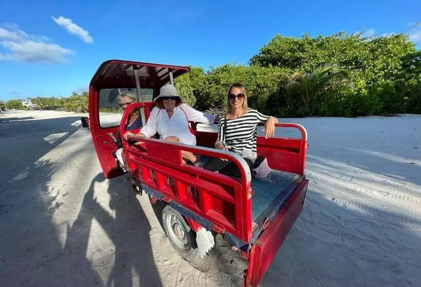 Ocean Voice Beach Resort & Diving