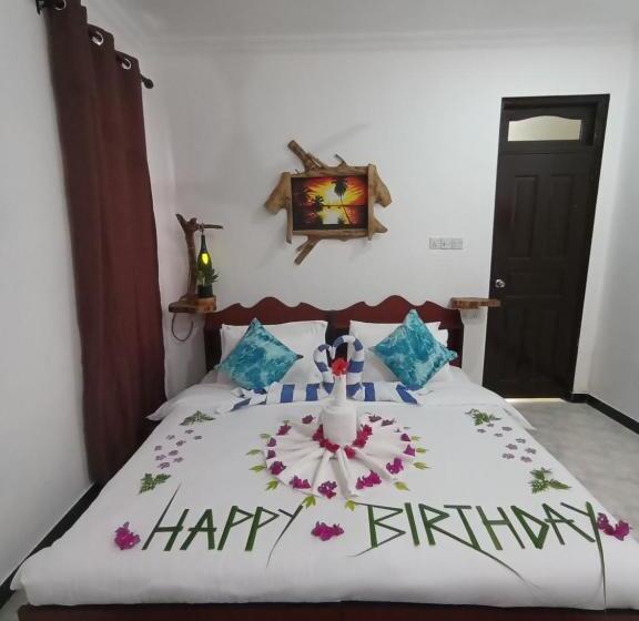 پانسیون The Corbin Guest House