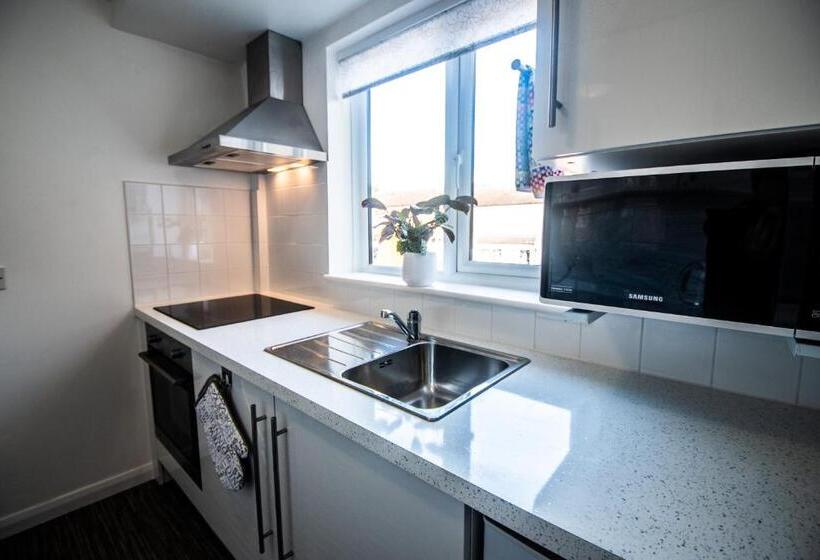 Pensionat Town House Chantry   With Self Check In And Free Parking   Rooms At Ipswichdigs