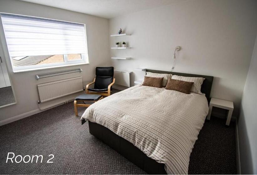 Pensionat Town House Chantry   With Self Check In And Free Parking   Rooms At Ipswichdigs