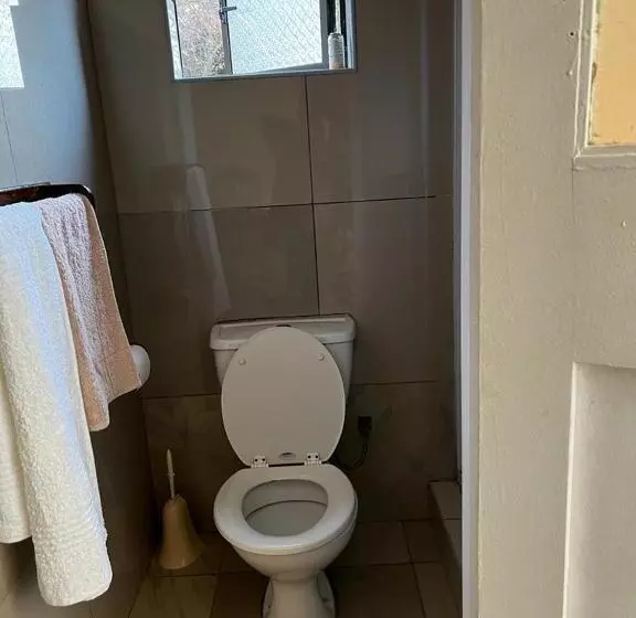 The Big Five Bed And Breakfast