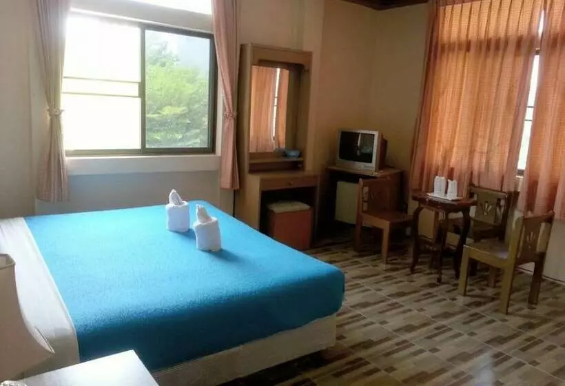 Hotel Baan Warddaw Guesthouse