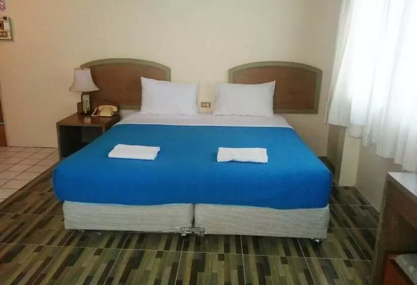 Hotel Baan Warddaw Guesthouse