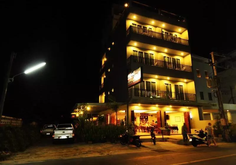 Szálloda Choophorn House Sha