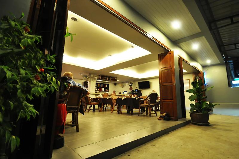 בית מלון כפרי Choophorn House Sha