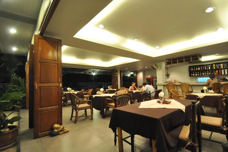 בית מלון כפרי Choophorn House Sha