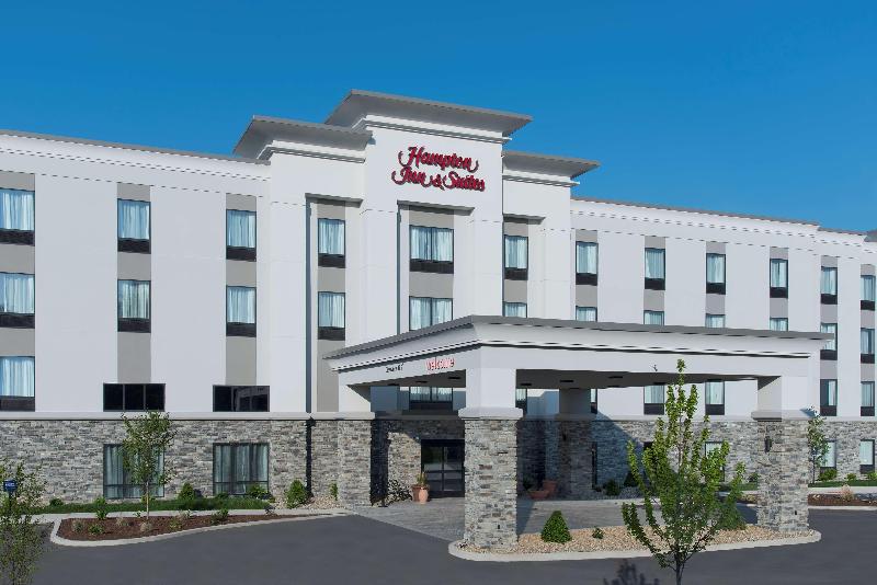 Отель Hampton Inn & Suites Michigan City