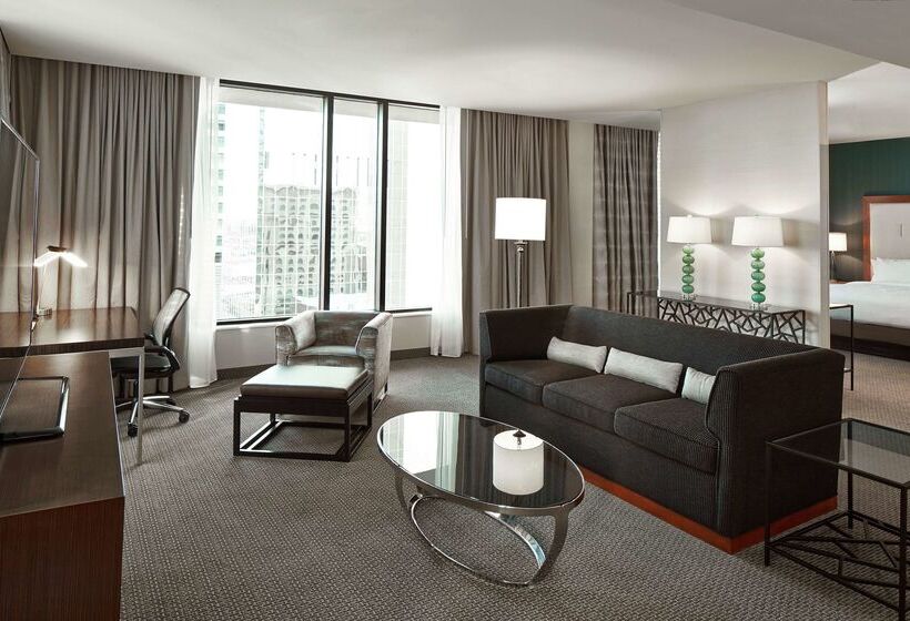 בית מלון כפרי Hilton Garden Inn Phoenix Downtown