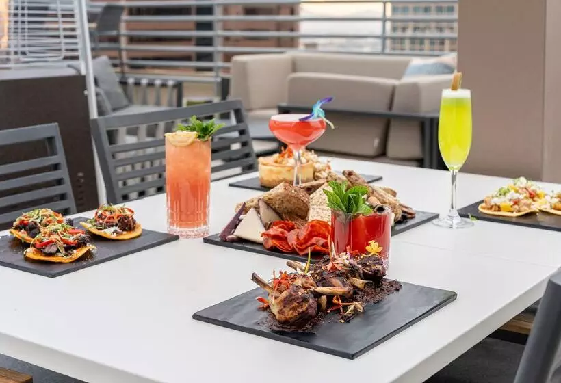 فندق Hilton Garden Inn Phoenix Downtown