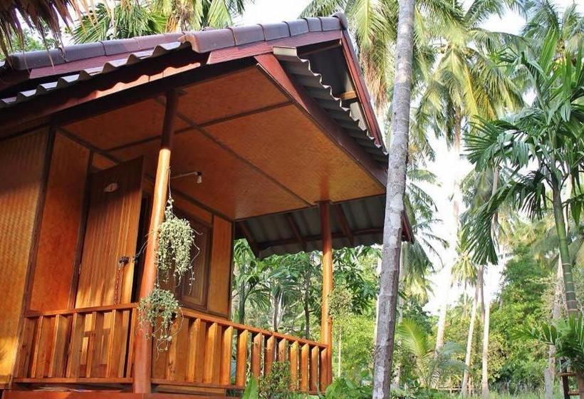 בית מלון כפרי Jungle Garden Bungalows