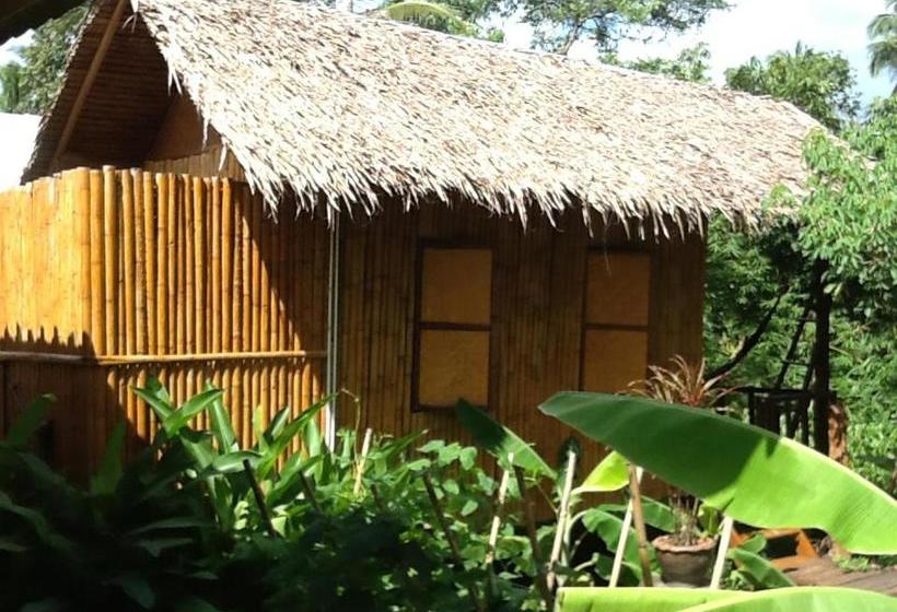 בית מלון כפרי Jungle Garden Bungalows