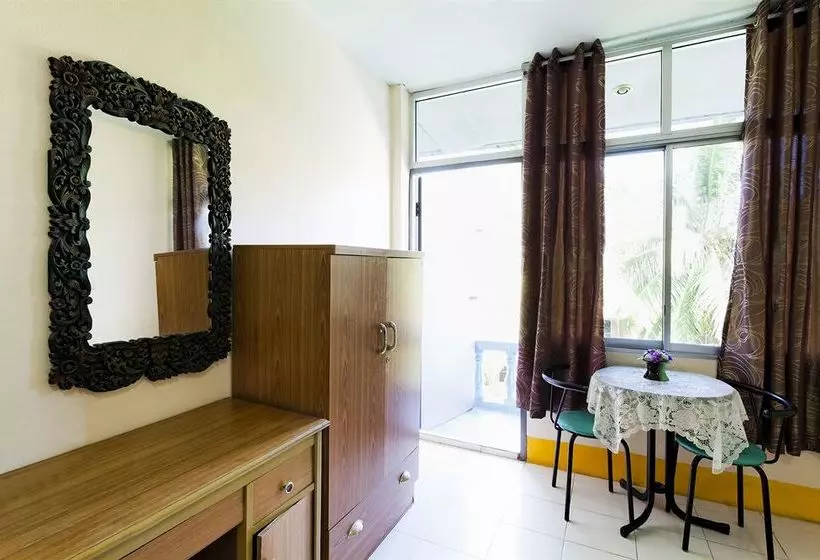 Hotel Kangaroo Guesthouse