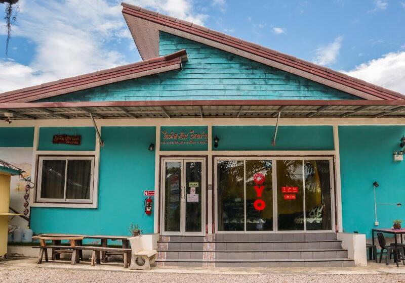 בית מלון כפרי Life And Love Resort