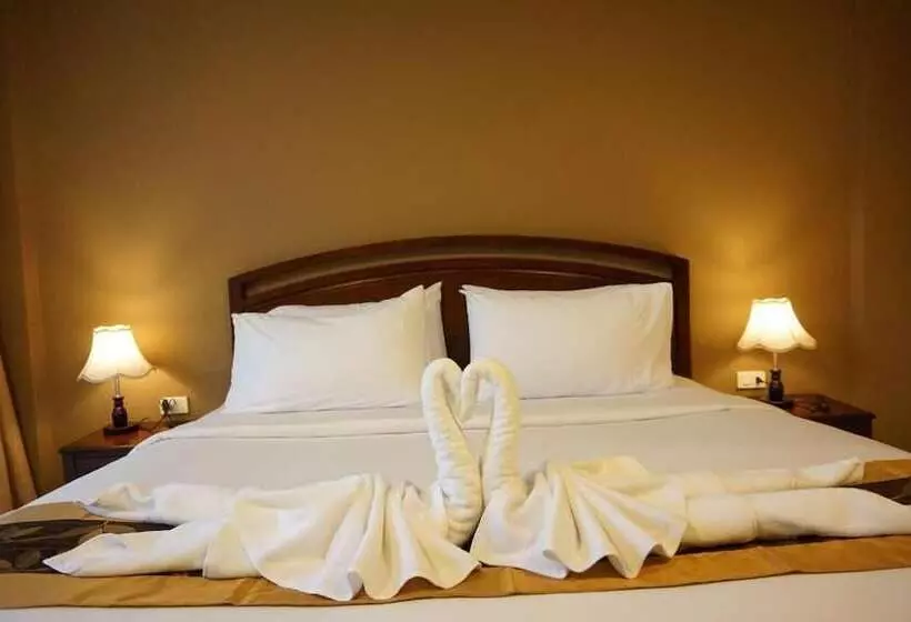 Hotel Golden Moon Aonang