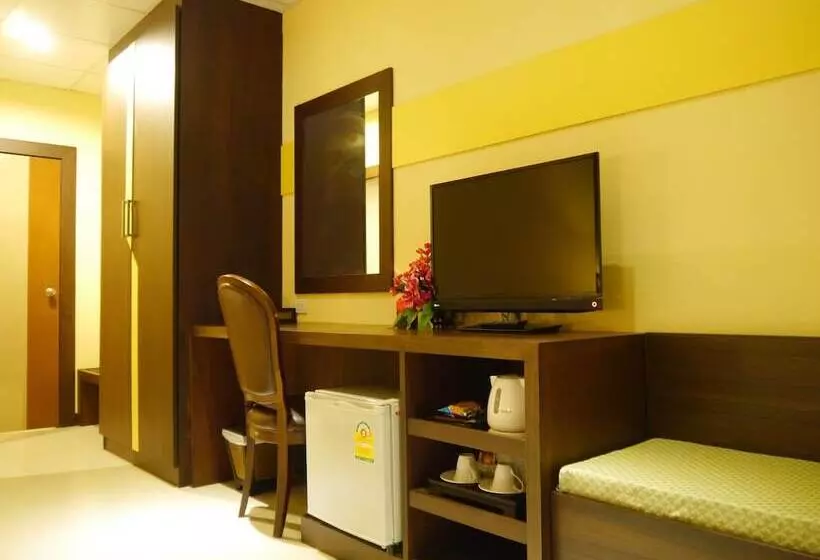 Hotel Golden Moon Aonang