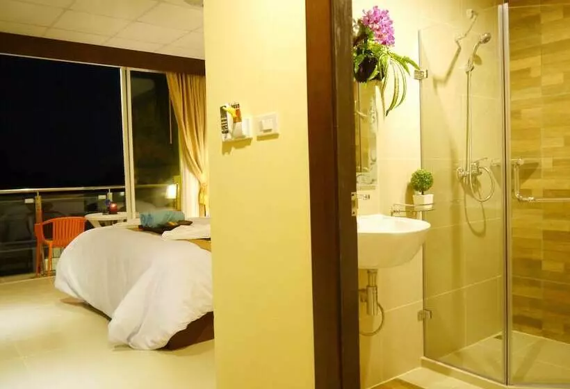 Hotel Golden Moon Aonang