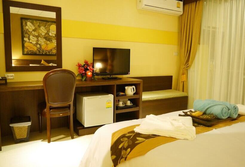 בית מלון כפרי Golden Moon Aonang