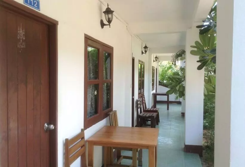 ホテル Siam Shades House