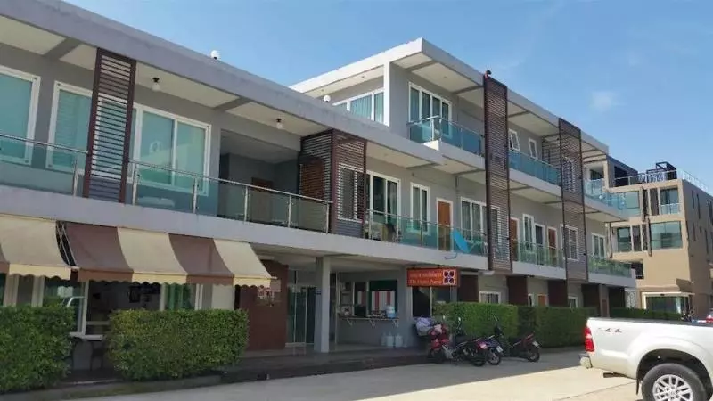 Отель The Chalet Panwa