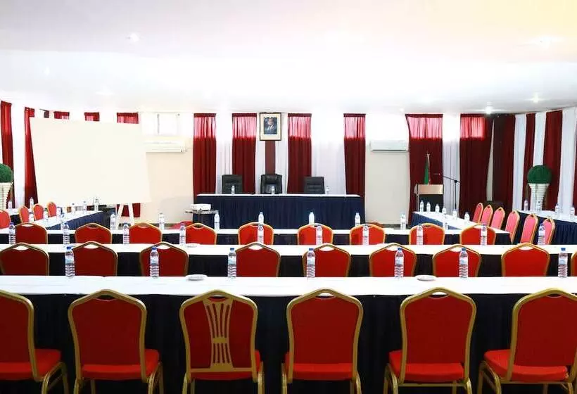 בית מלון כפרי The Matola