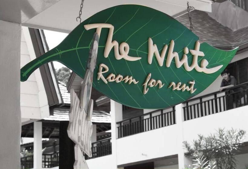 בית מלון כפרי The White