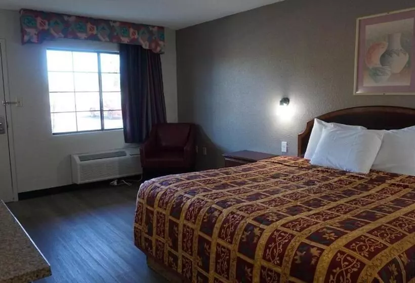 هتل Travel Inn Tucson