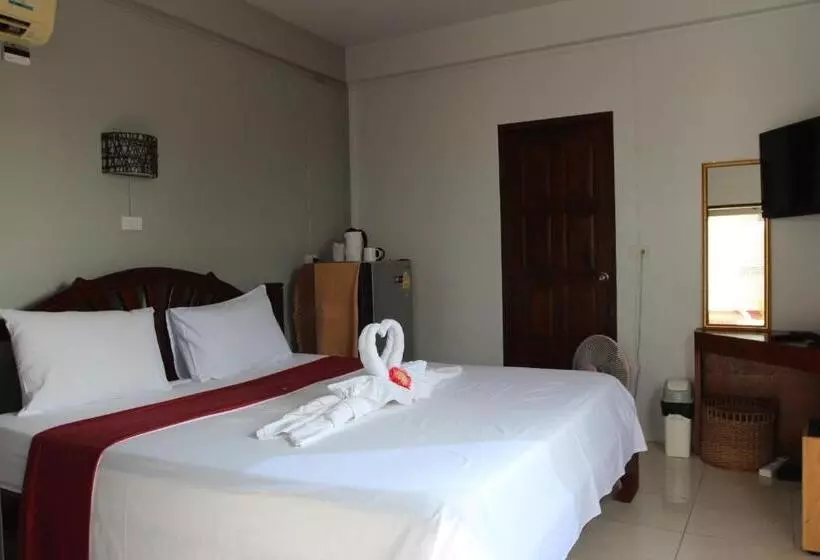 فندق Two Chefs Inn