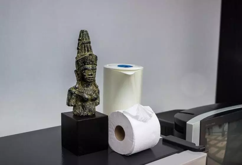 فندق Two Chefs Inn