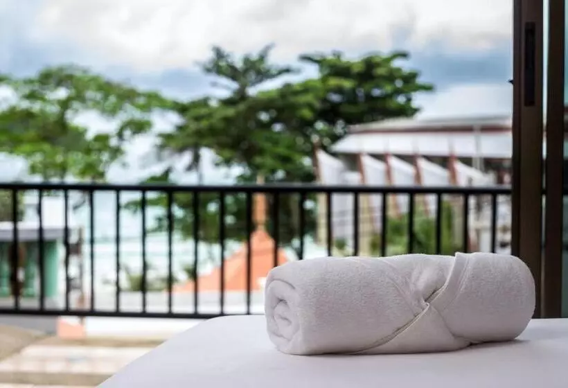 فندق Two Chefs Inn