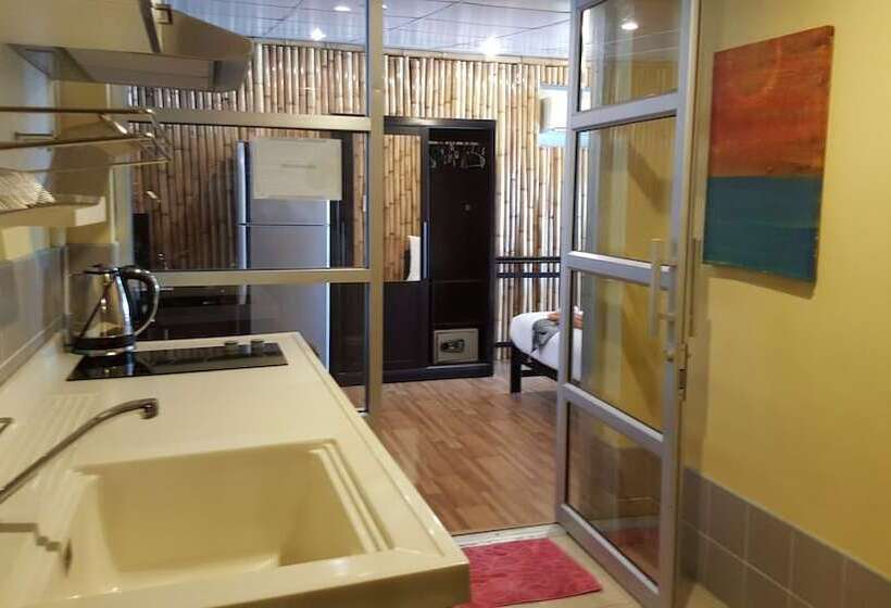 فندق Zone6 Coworking Beach Apartment