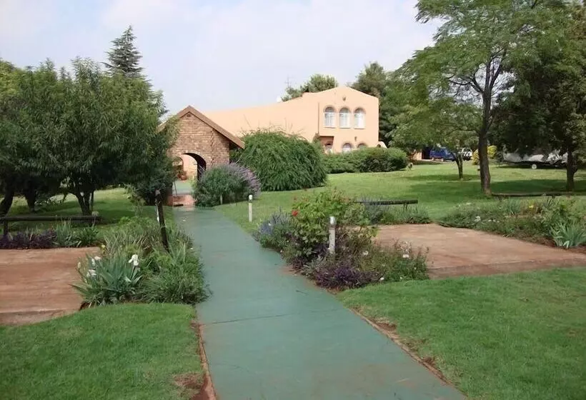 پانسیون Gateway Guesthouse