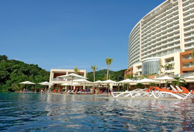 منتجع Azul Ixtapa Grand All Inclusive Suites & Spa Convention Center