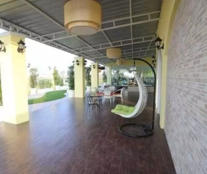 The Icon Place 1 @ Central Pattaya