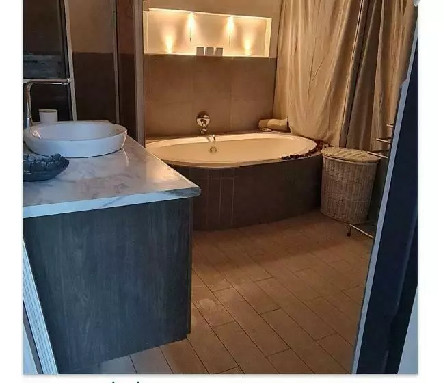 تختخواب و صبحانه Vita Mountain Lodge