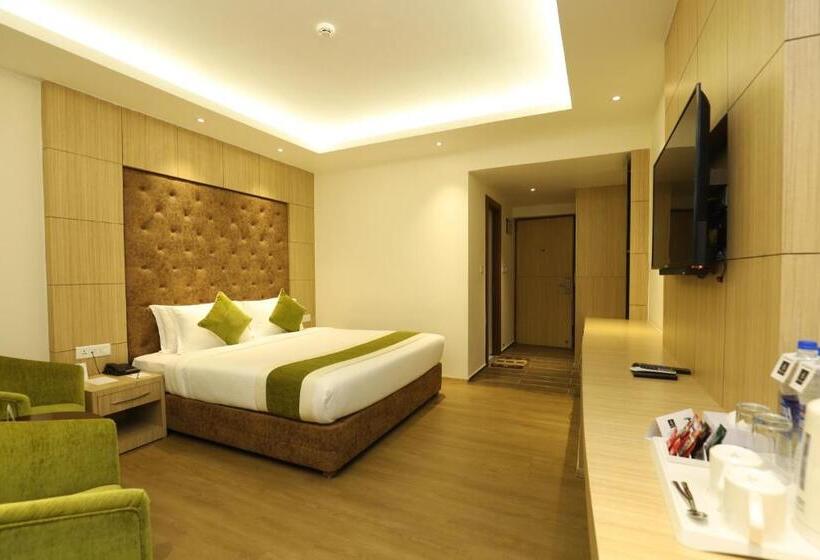 Hotel Bhotekoshi Heli Resort