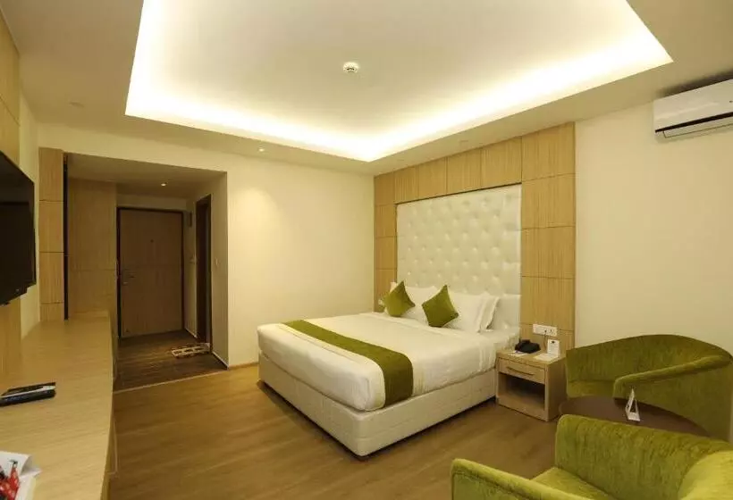 هتل Bhotekoshi Heli Resort