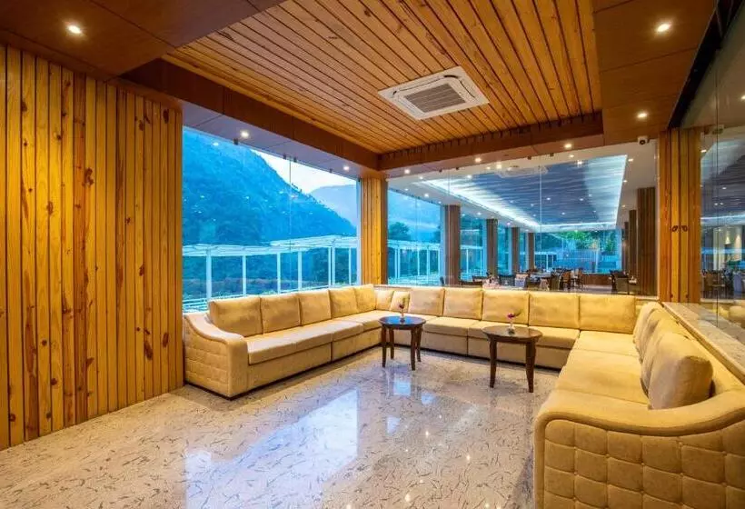 هتل Bhotekoshi Heli Resort